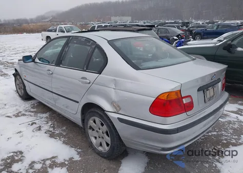 2001 BMW 325I z USA, uszkodzony, nr VIN WBAAV33491FU79181